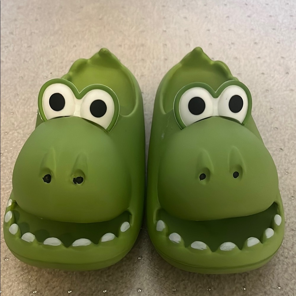 Green Dinosaur Kids Slippers/Slides